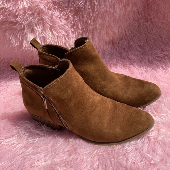 Esprit pointed toe Timber booties with zip closure size 8 - Picture 2 of 12